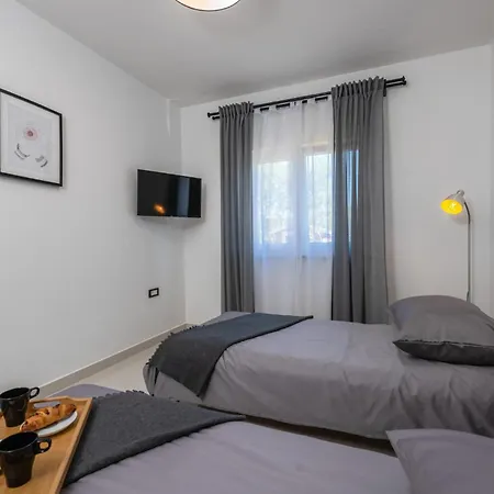 Ferienhaus 3 Bedroom Amazing In