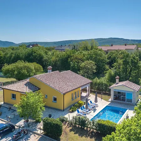 3 Bedroom Amazing In * Strmac